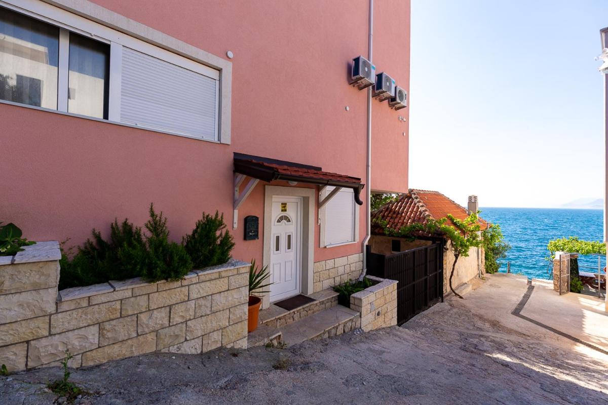 Dreamsea Apartment Utjeha Exterior foto